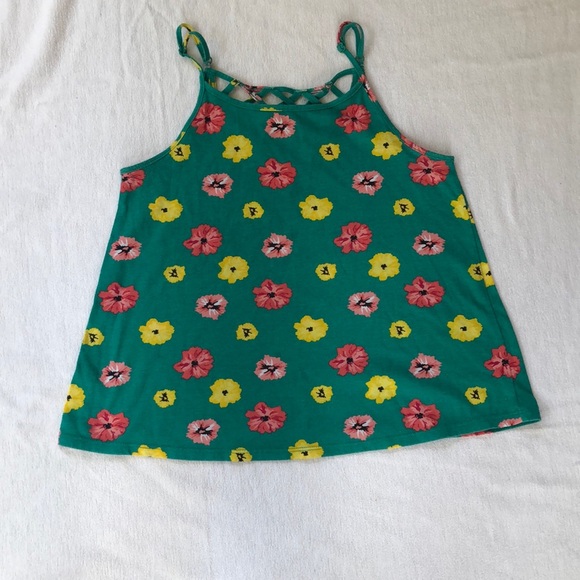 Arizona Jean Company Other - Girls floral top.